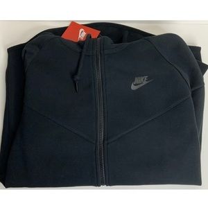 Nike Tech Fleece Windrunners